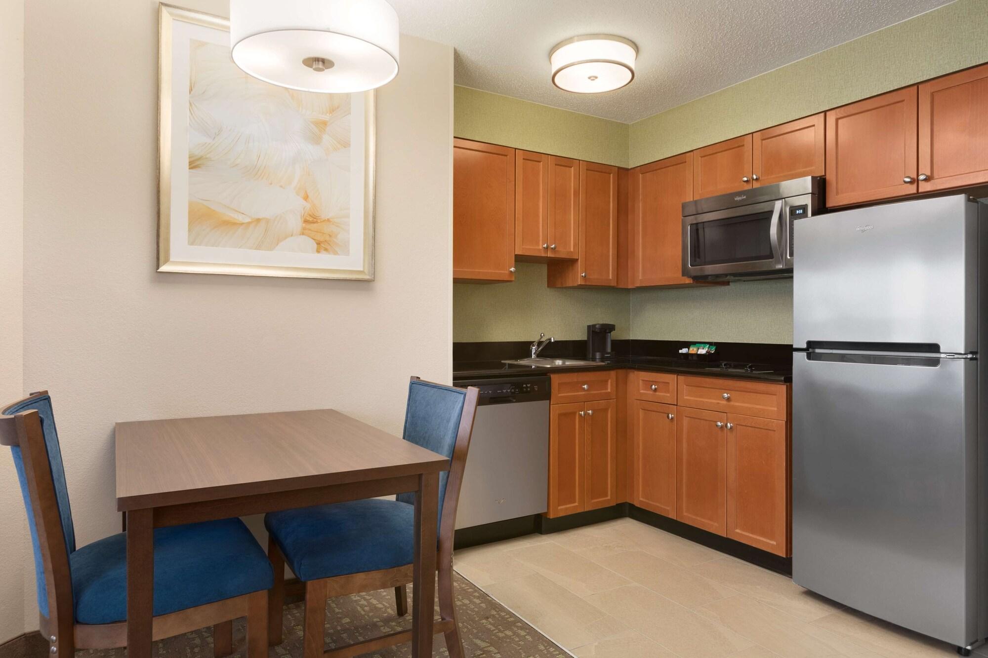 Homewood Suites By Hilton Toledo-Момі Екстер'єр фото