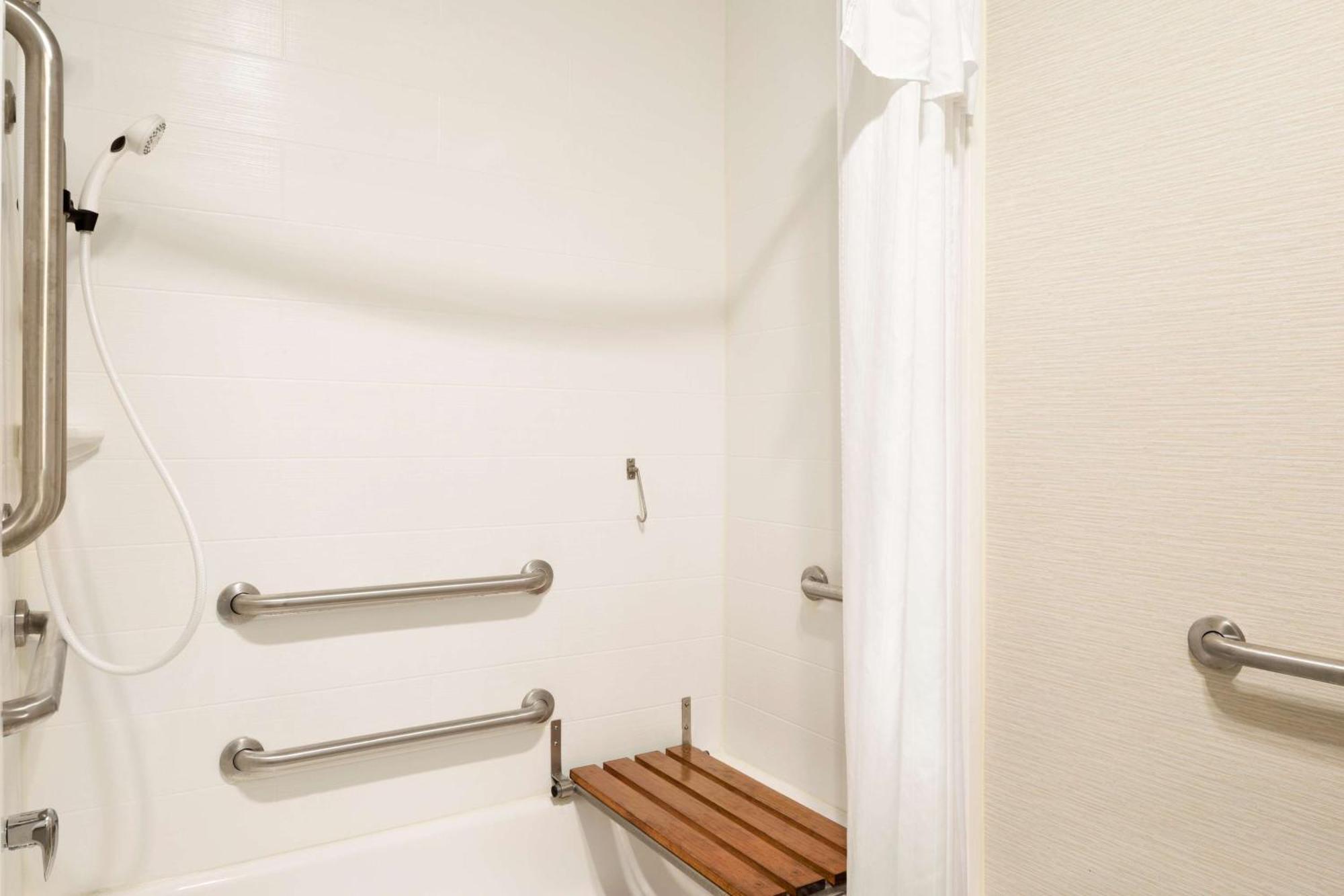 Homewood Suites By Hilton Toledo-Момі Екстер'єр фото